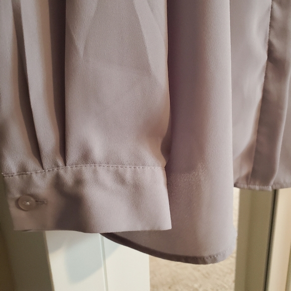 Violet & Claire Blouse - Picture 4 of 6